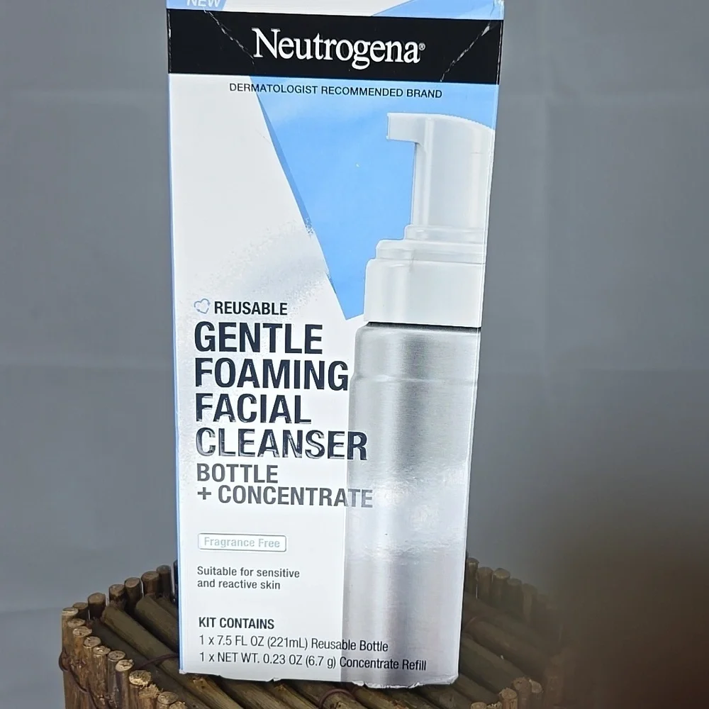 Neutrogena Gentle Foaming Facial Cleanser & Cetaphil Cleanser And Lotion Bundle